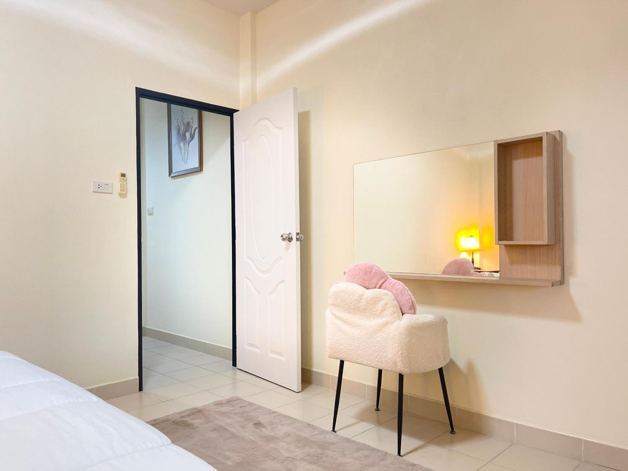 Malee House 3 Hotell HHQ Eksteriør bilde
